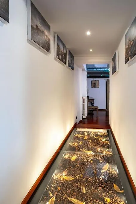 De Amicis' Nest - City Center Apartment Milan