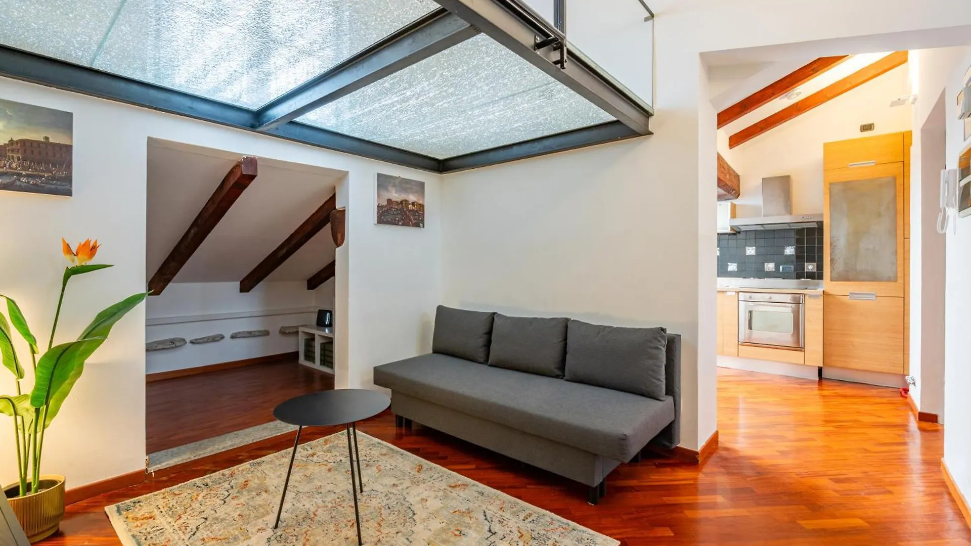 Appartement De Amicis' Nest - City Center Milaan